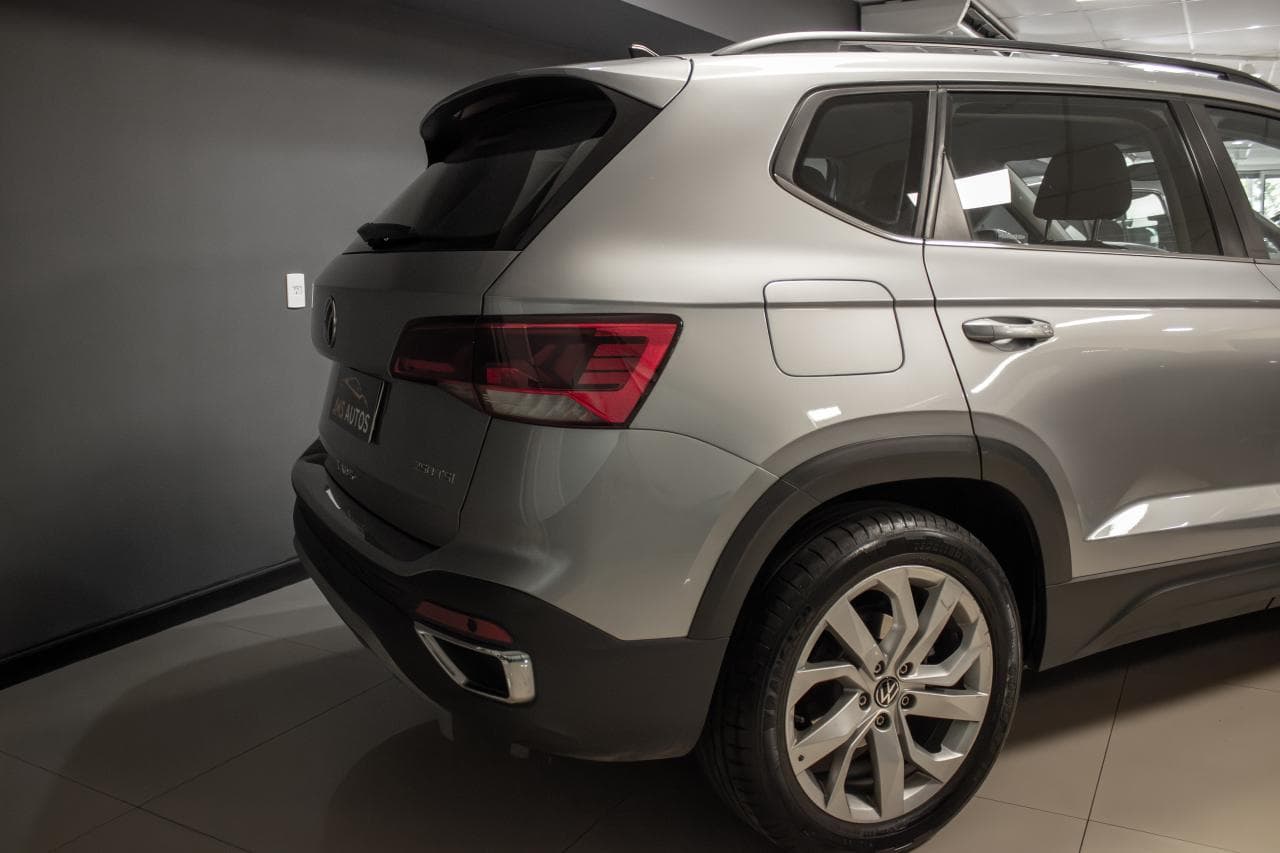 Volkswagen Taos Confortline foto 17