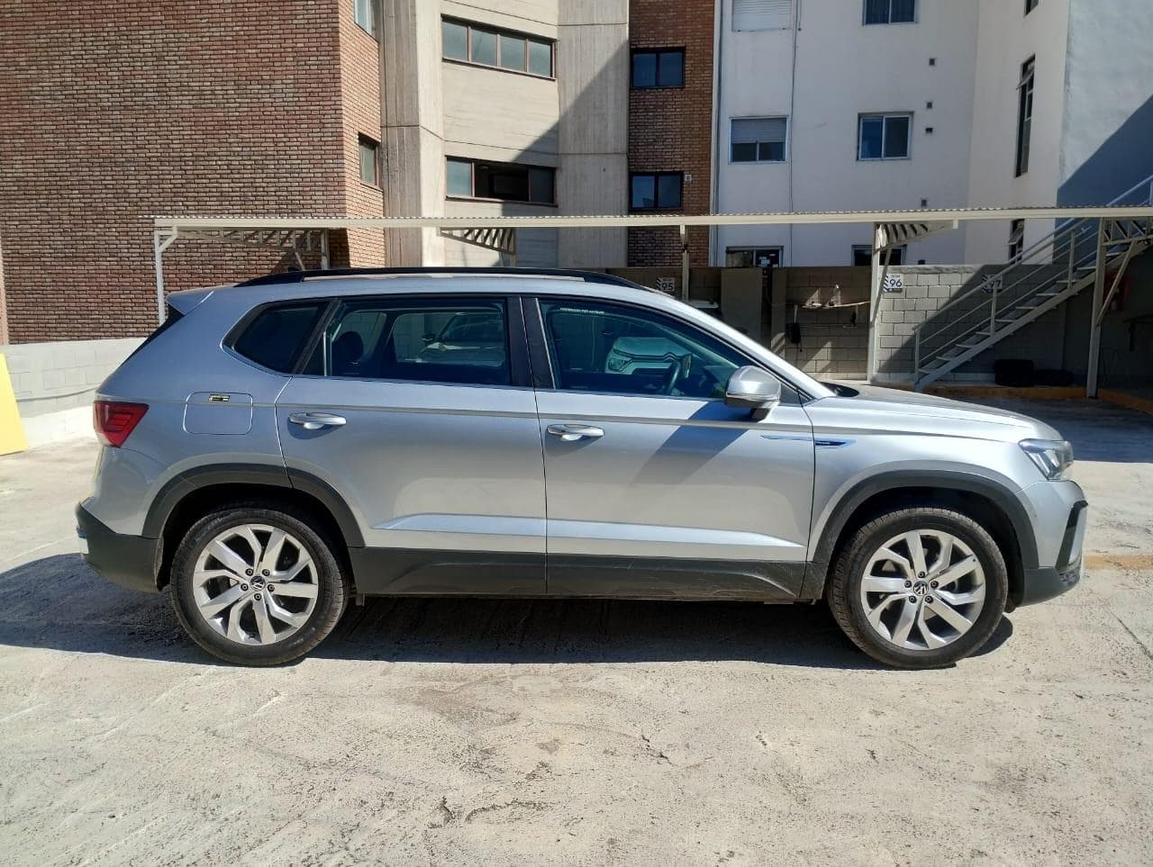 Volkswagen Taos Confortline