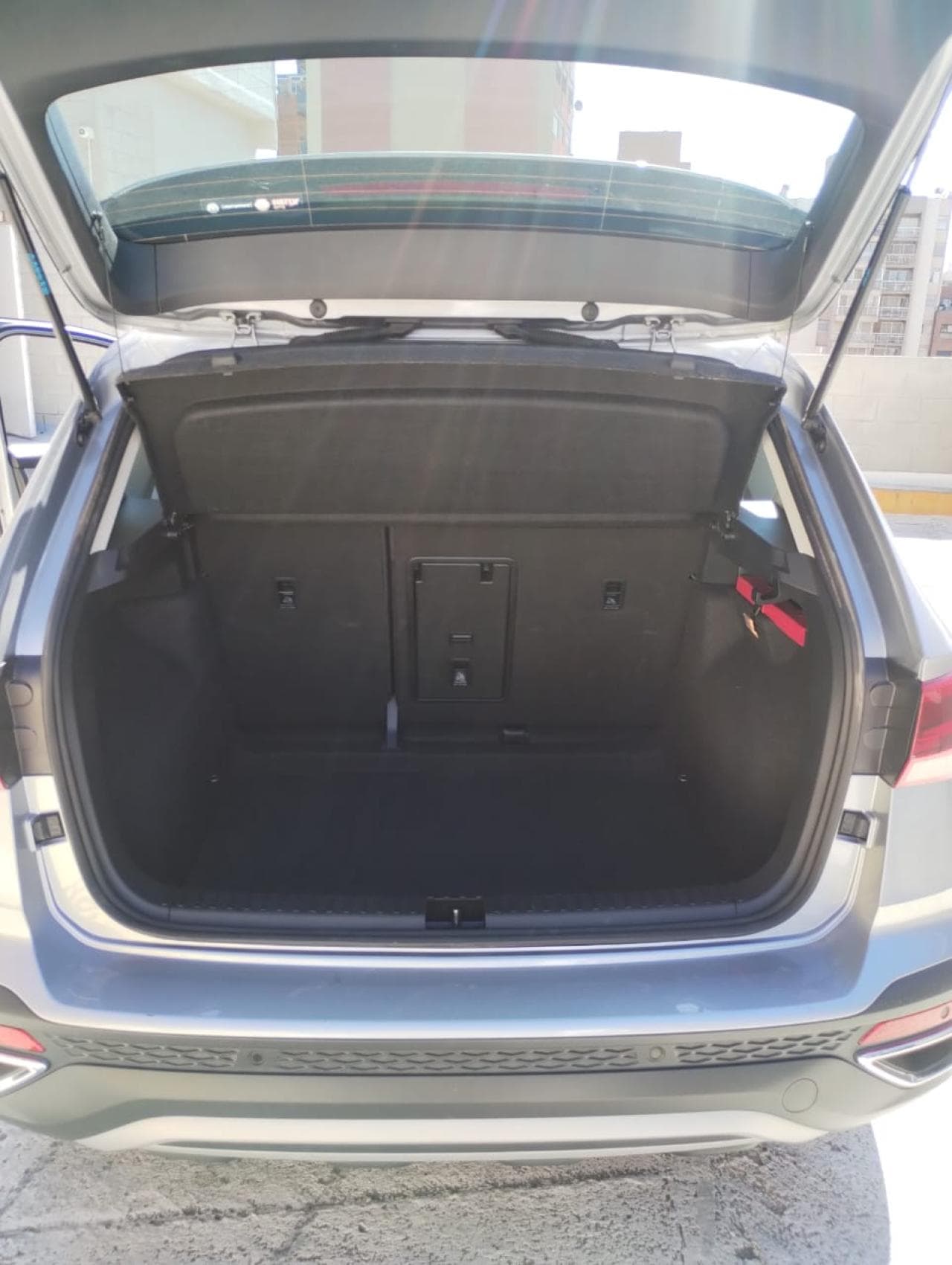 Volkswagen Taos Confortline foto 17
