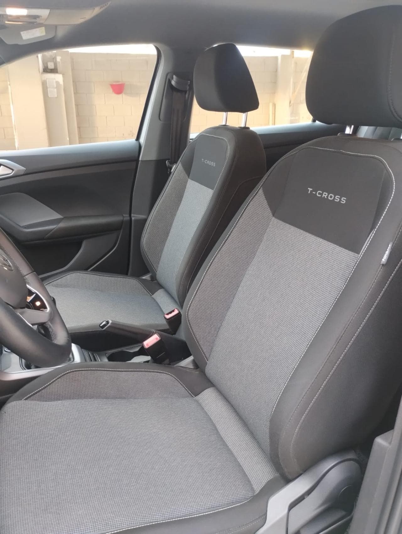 Volkswagen T-Cross 170TSI MT foto 13