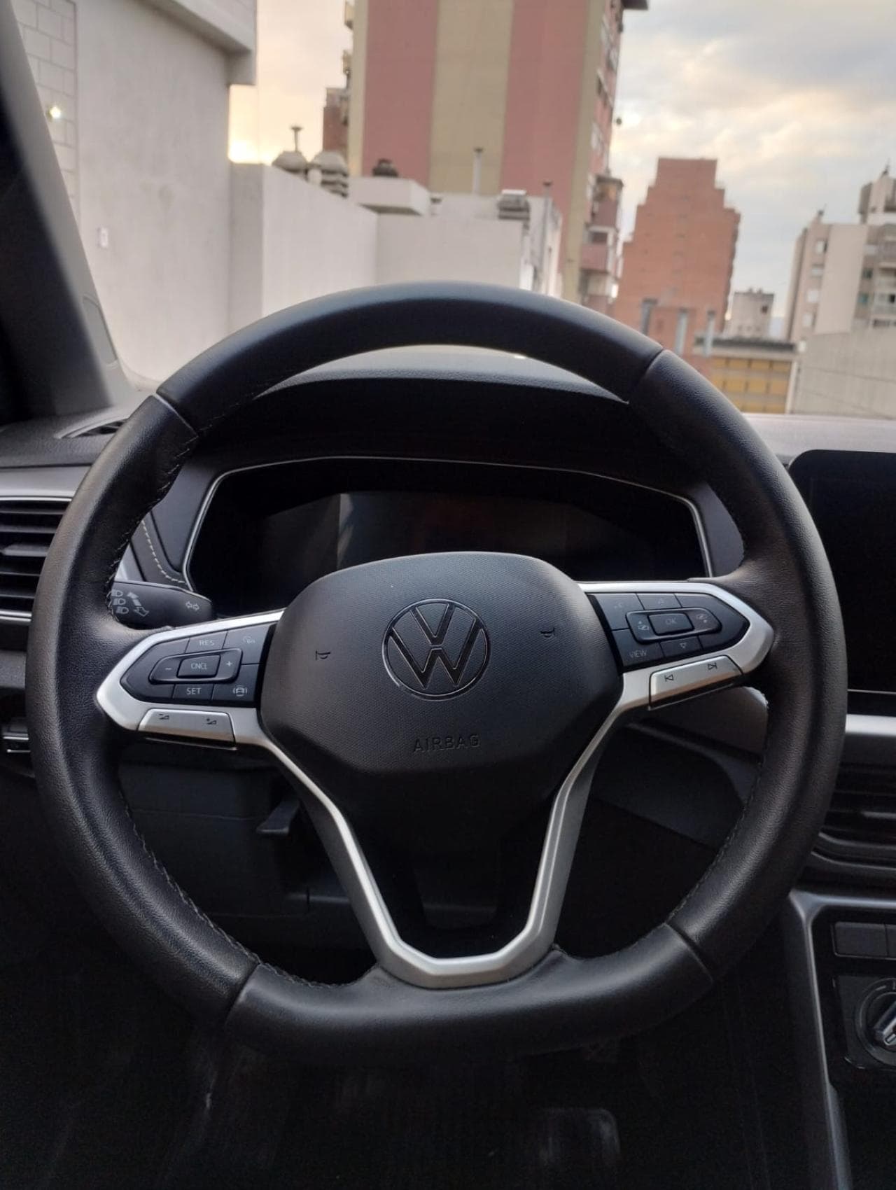 Volkswagen T-Cross 170TSI MT foto 18
