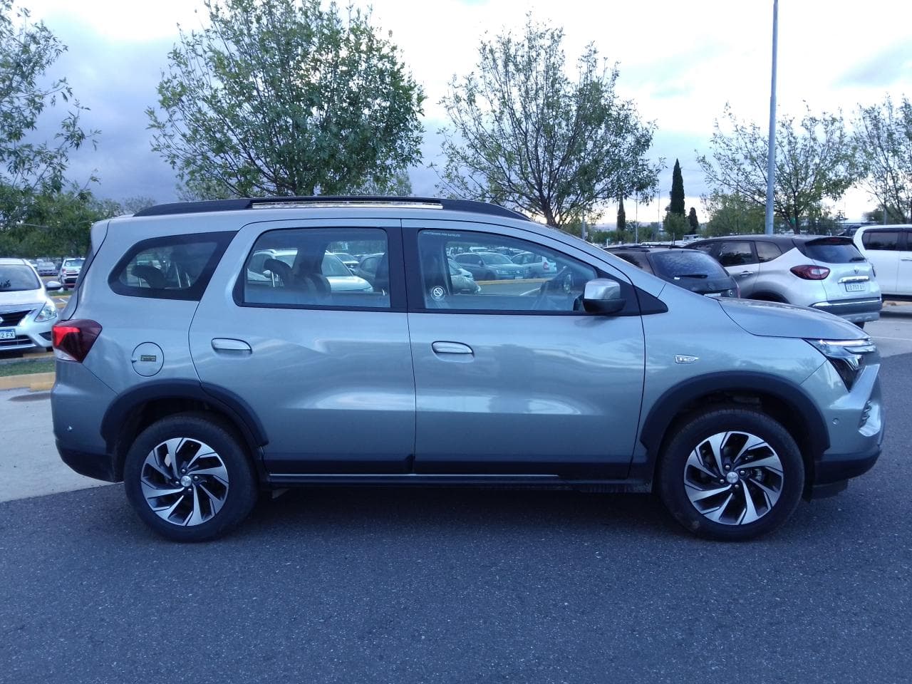 Chevrolet Spin Premier 7AS foto 5